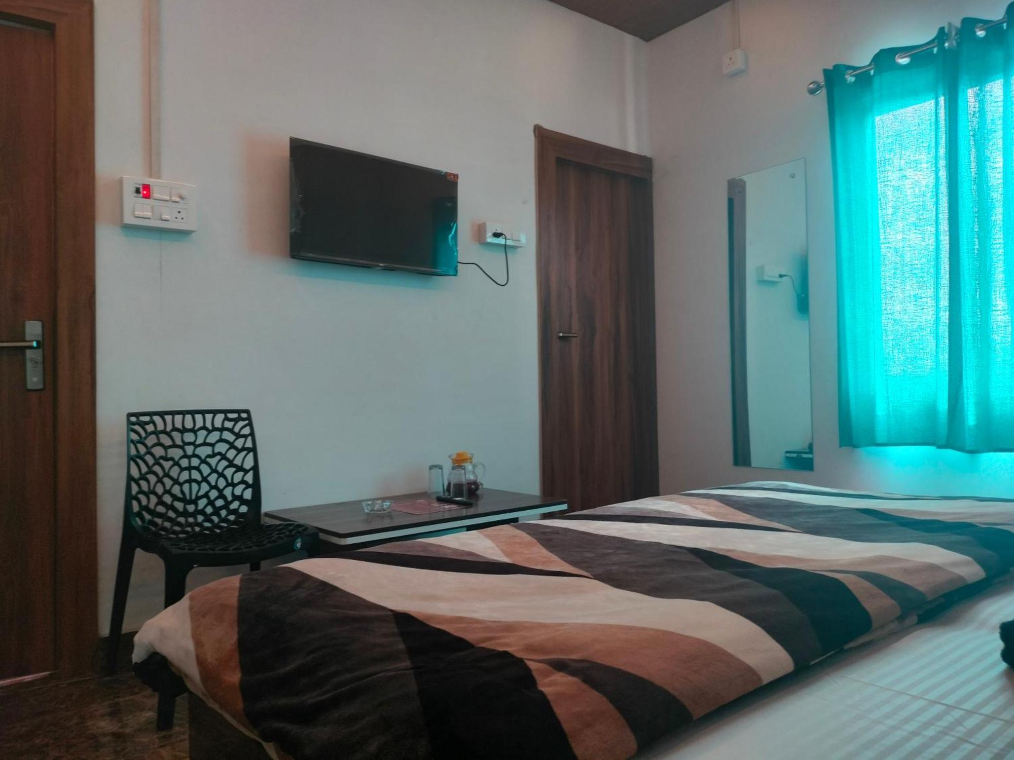 Kishan Home Stay Mathura Exterior foto