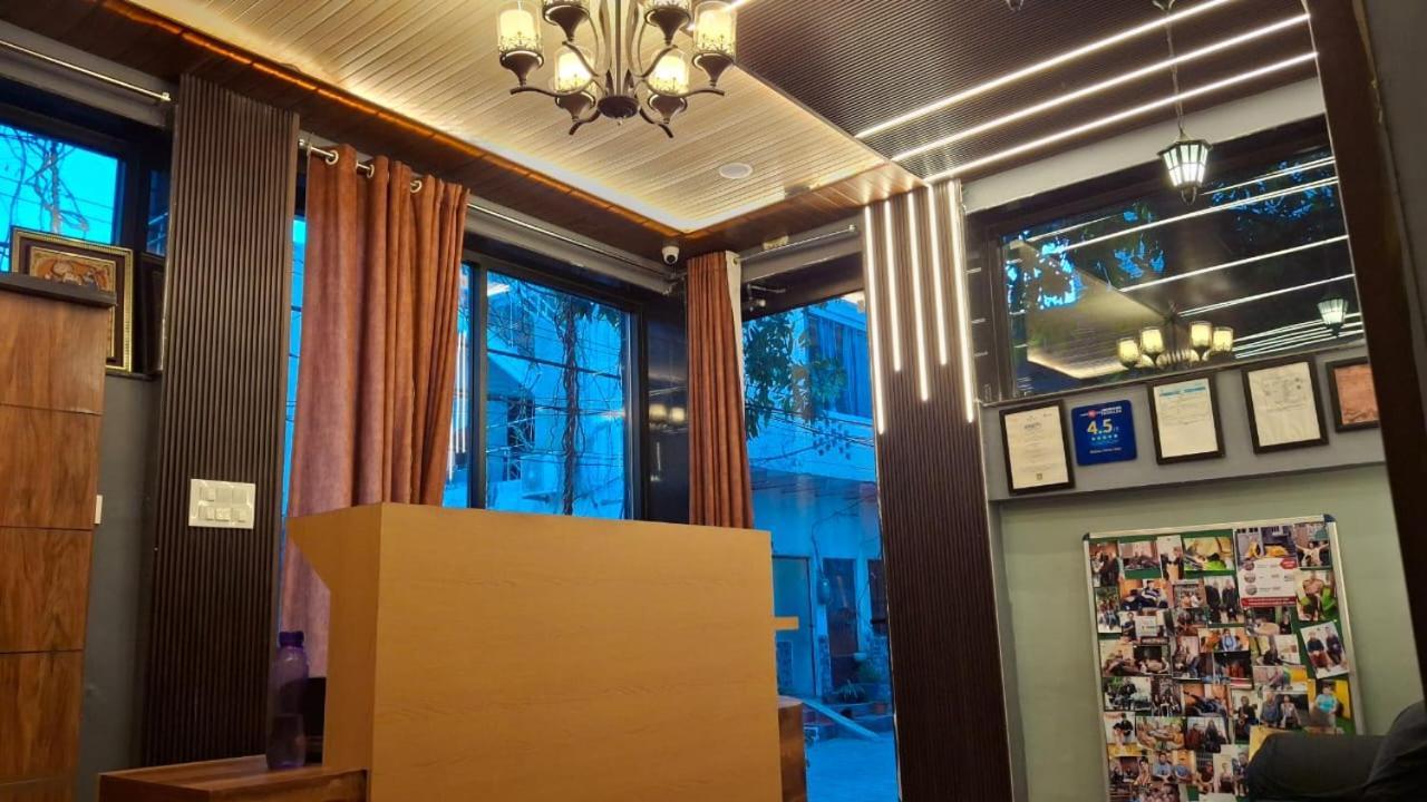 Kishan Home Stay Mathura Exterior foto